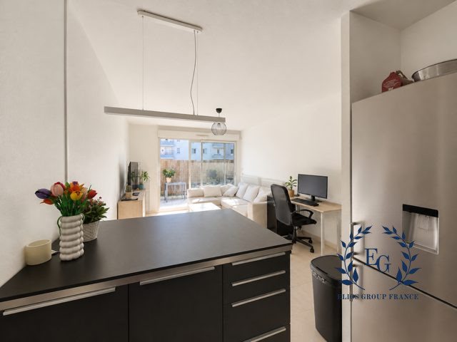 Appartement – Montpellier, Port Marianne - Vue 2