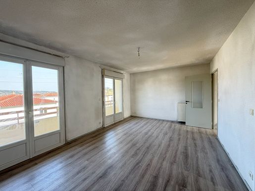 Appartement 3 pièces 58 m² · à Montayral · 58 m² · 55 000 €