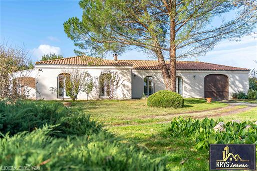 5 pièces 135 m² · à Allez-Et-Cazeneuve · 135 m² · 229 900 €