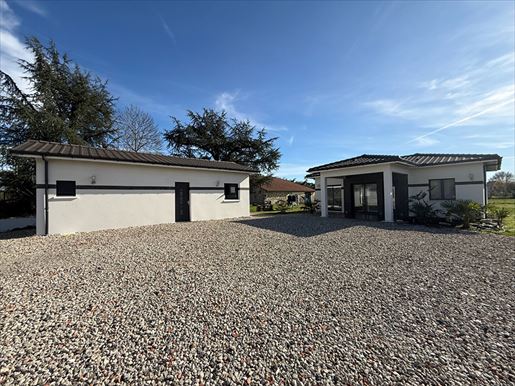 4 pièces 100 m² · à Villeneuve-sur-Lot · 100 m² · 215 000 €