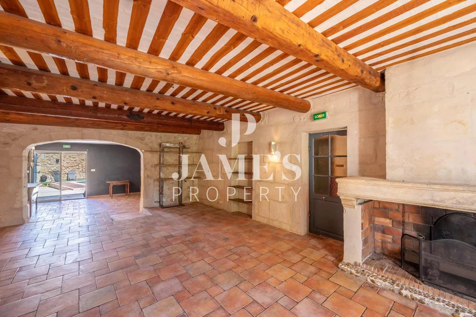 Maison à vendre, 295m², Fontvieille
