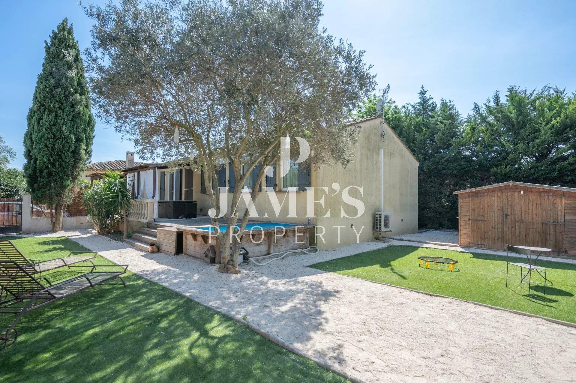 Maison à vendre, 119m², Saint-Etienne-du-Grès