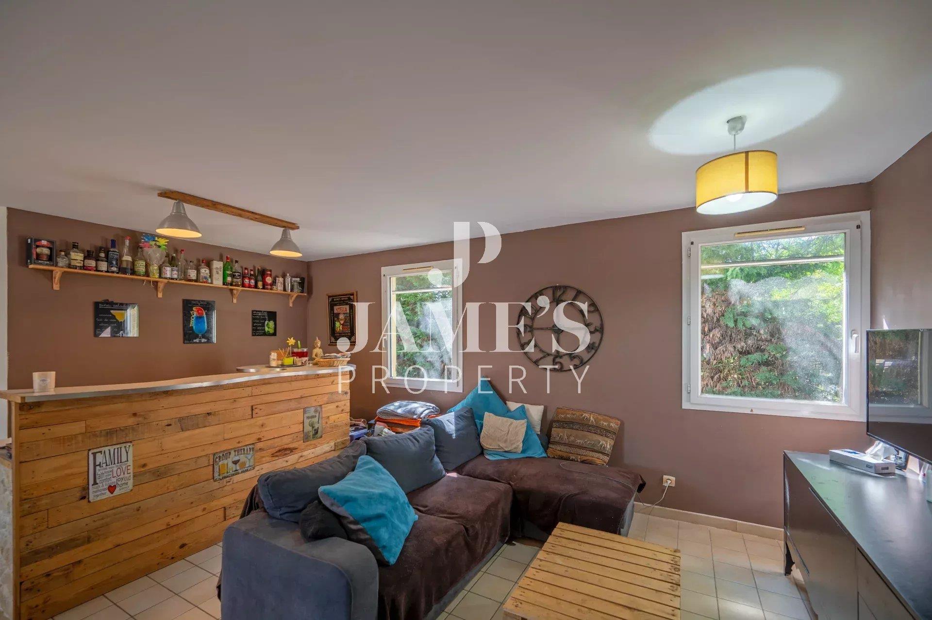 Maison à vendre, 119m², Saint-Etienne-du-Grès