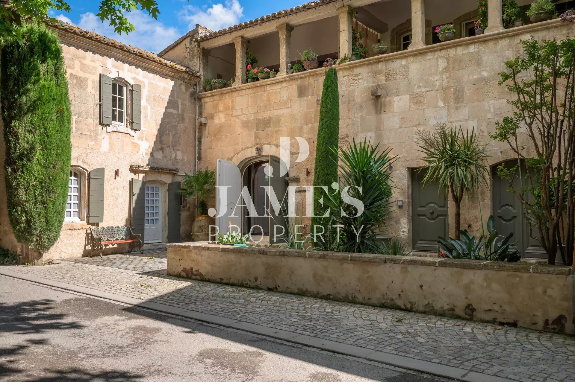 Maison à vendre, 630m², Paradou