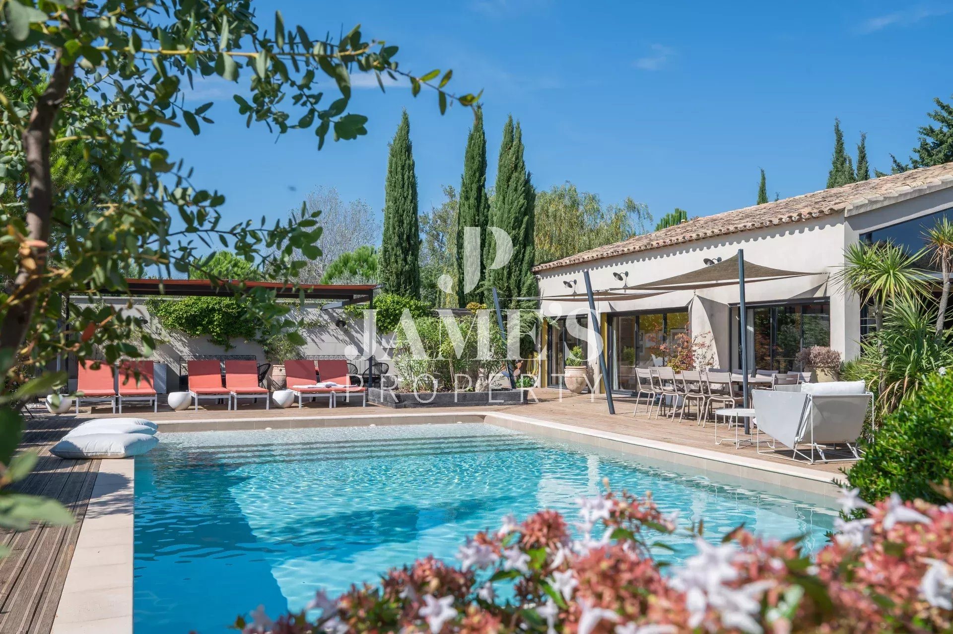 Maison à vendre, 350m², Saint-Rémy-de-Provence