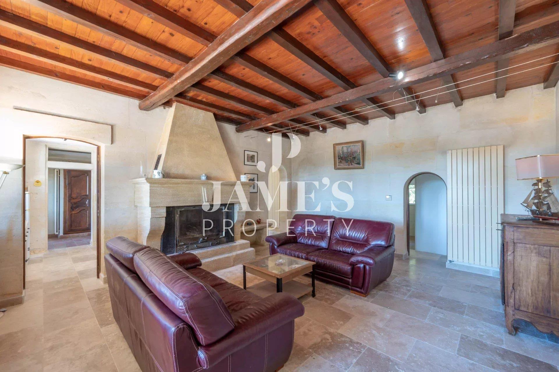 Maison à vendre, 160m², Fontvieille