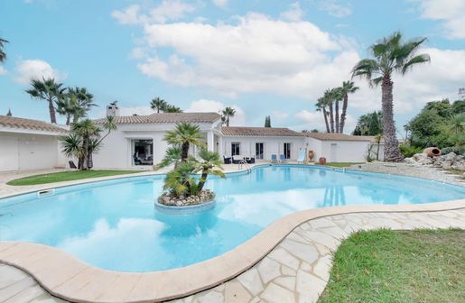 Maison 6 pièces 213 m² · à Saint-Cyprien · 213 m² · 1 395 000 €