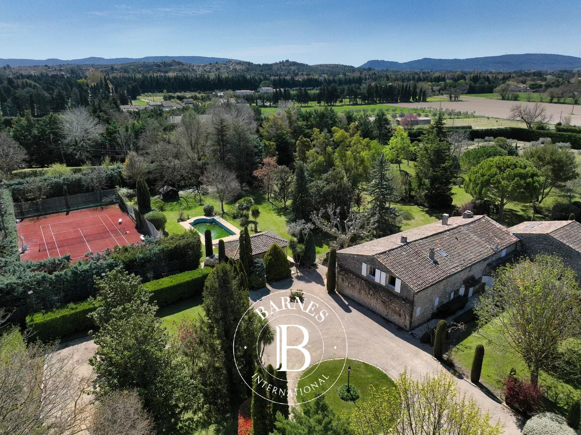 Maison à vendre, 433m², Sénas
