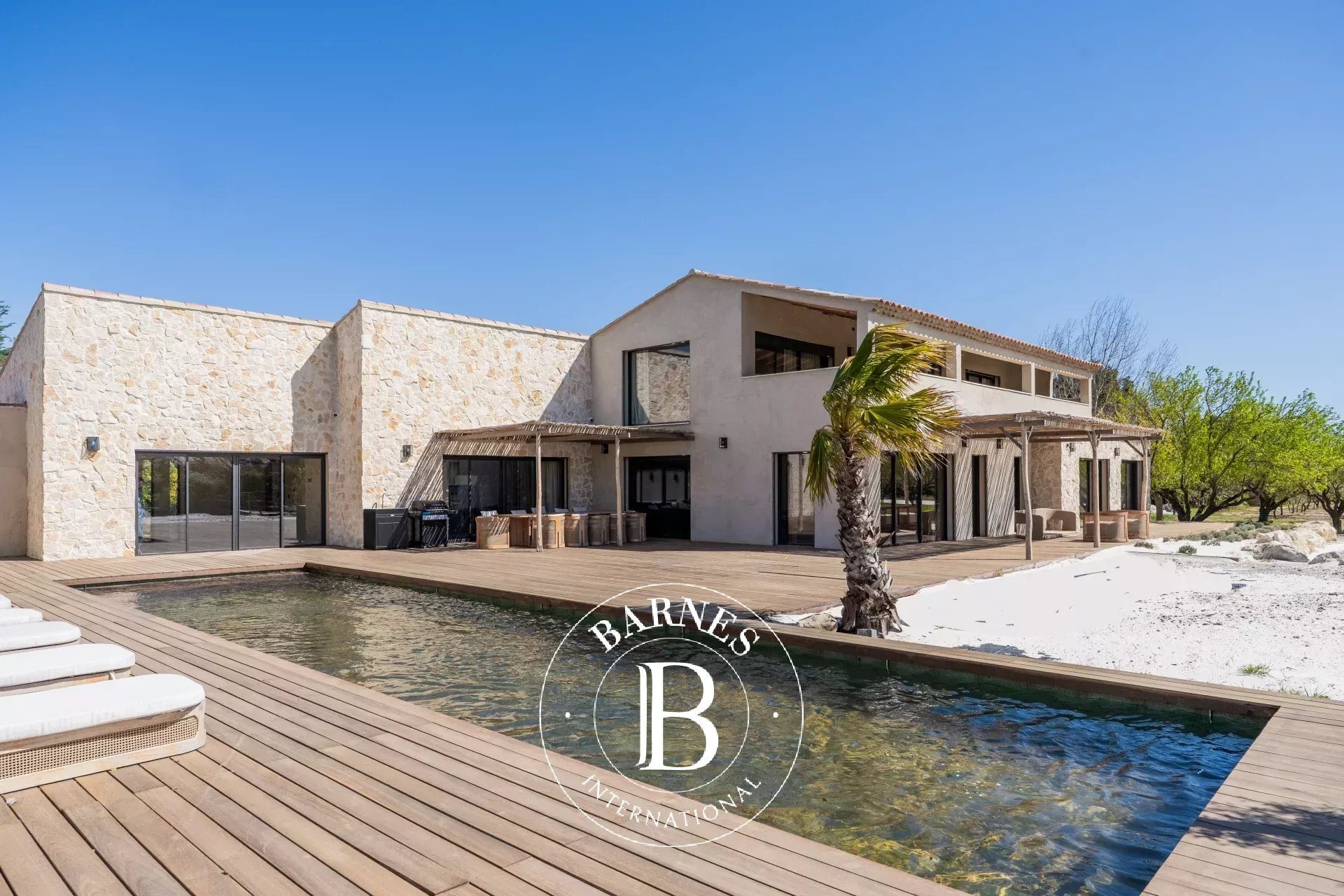 Maison à vendre, 385m², Eygalières