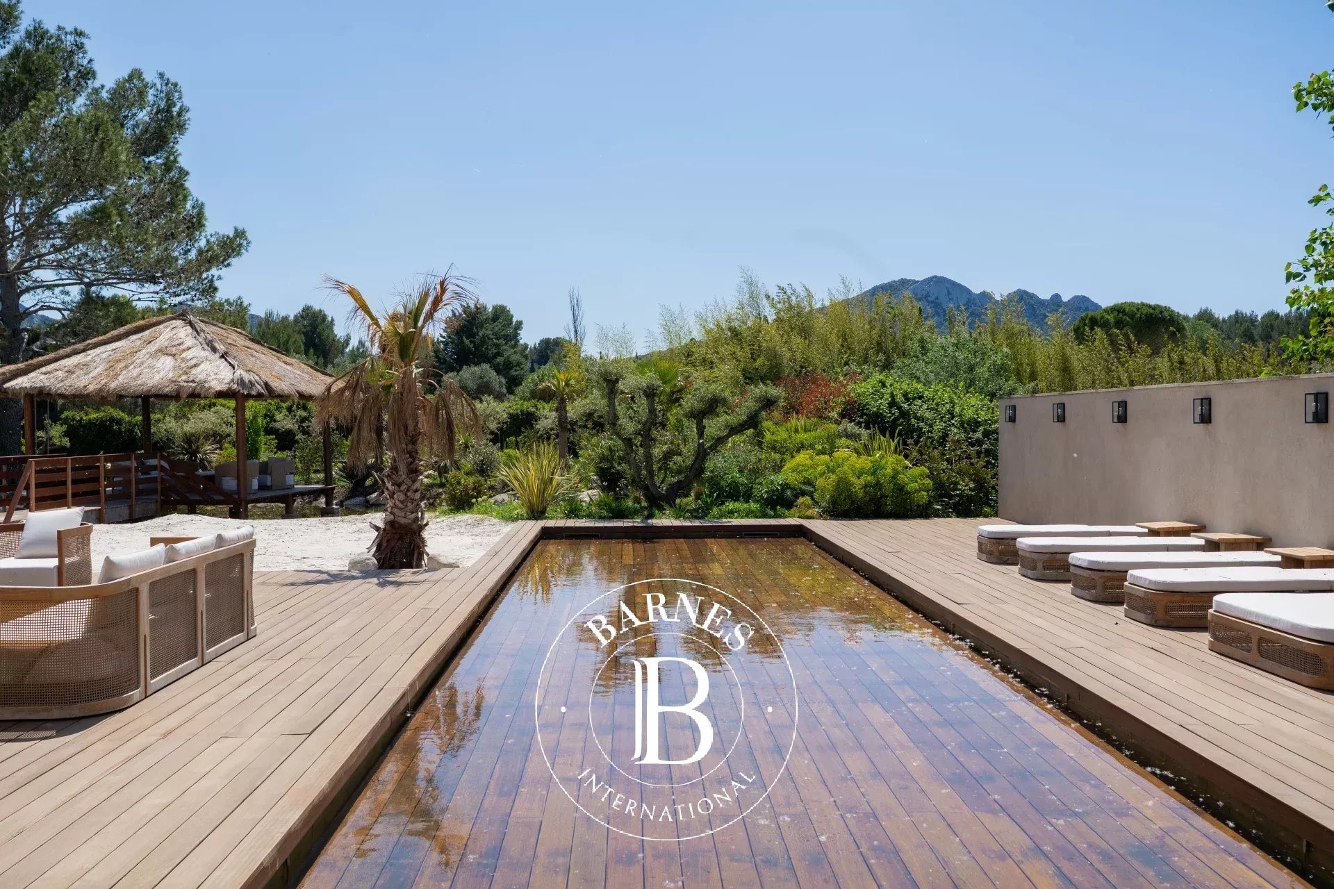 Maison à vendre, 385m², Eygalières