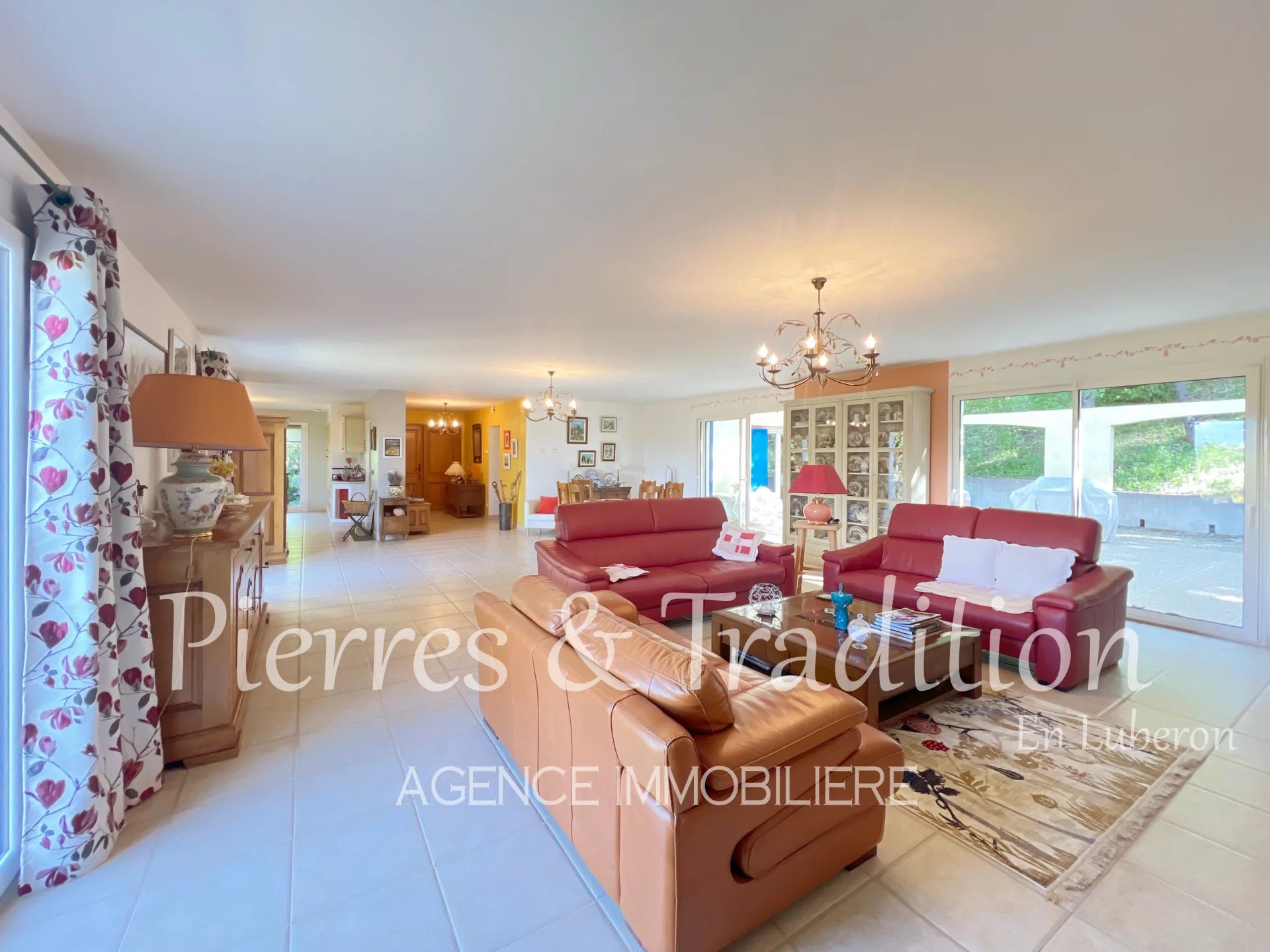 Maison à vendre, 225m², Apt