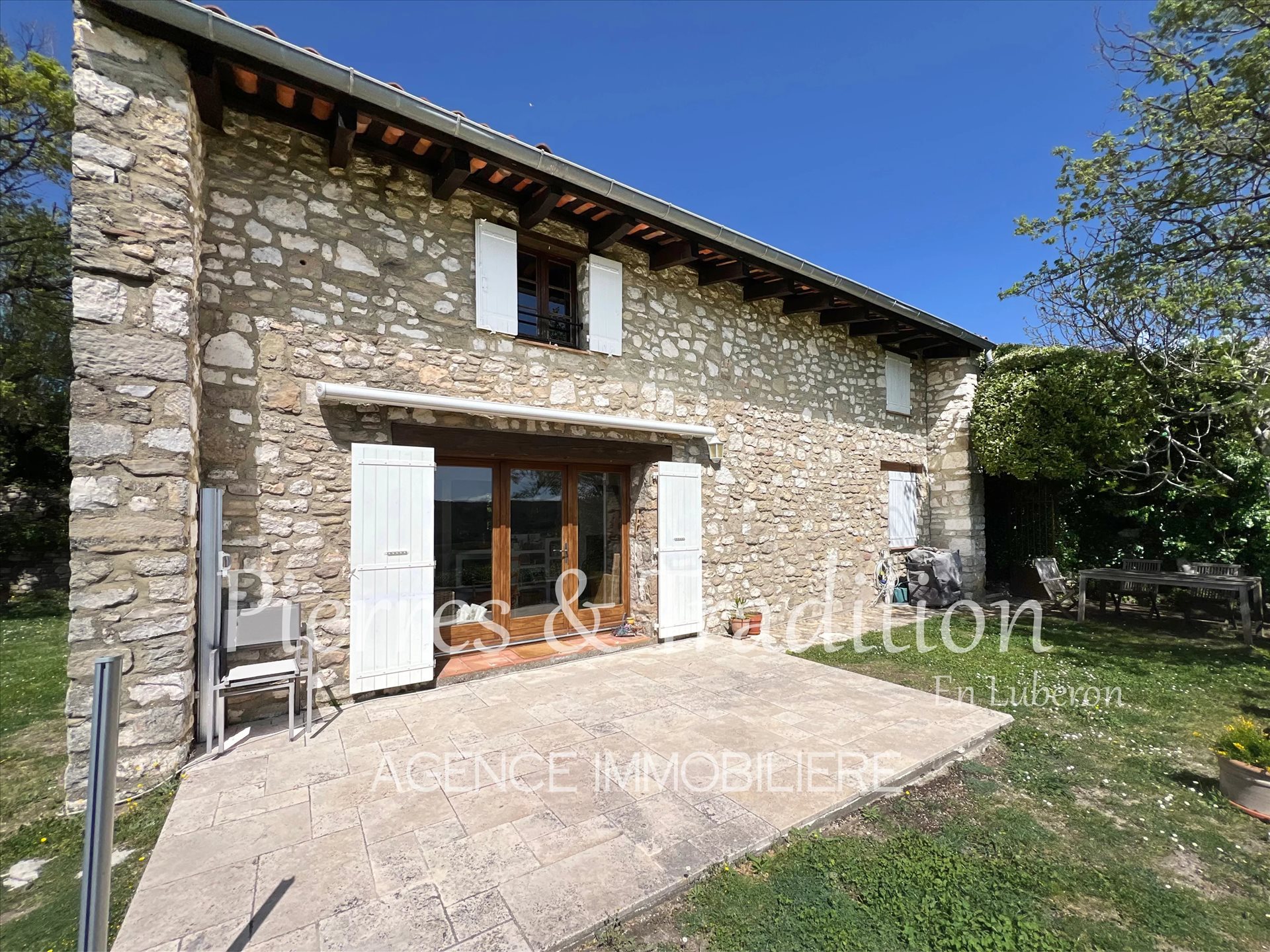 Maison à vendre, 136m², Reillanne