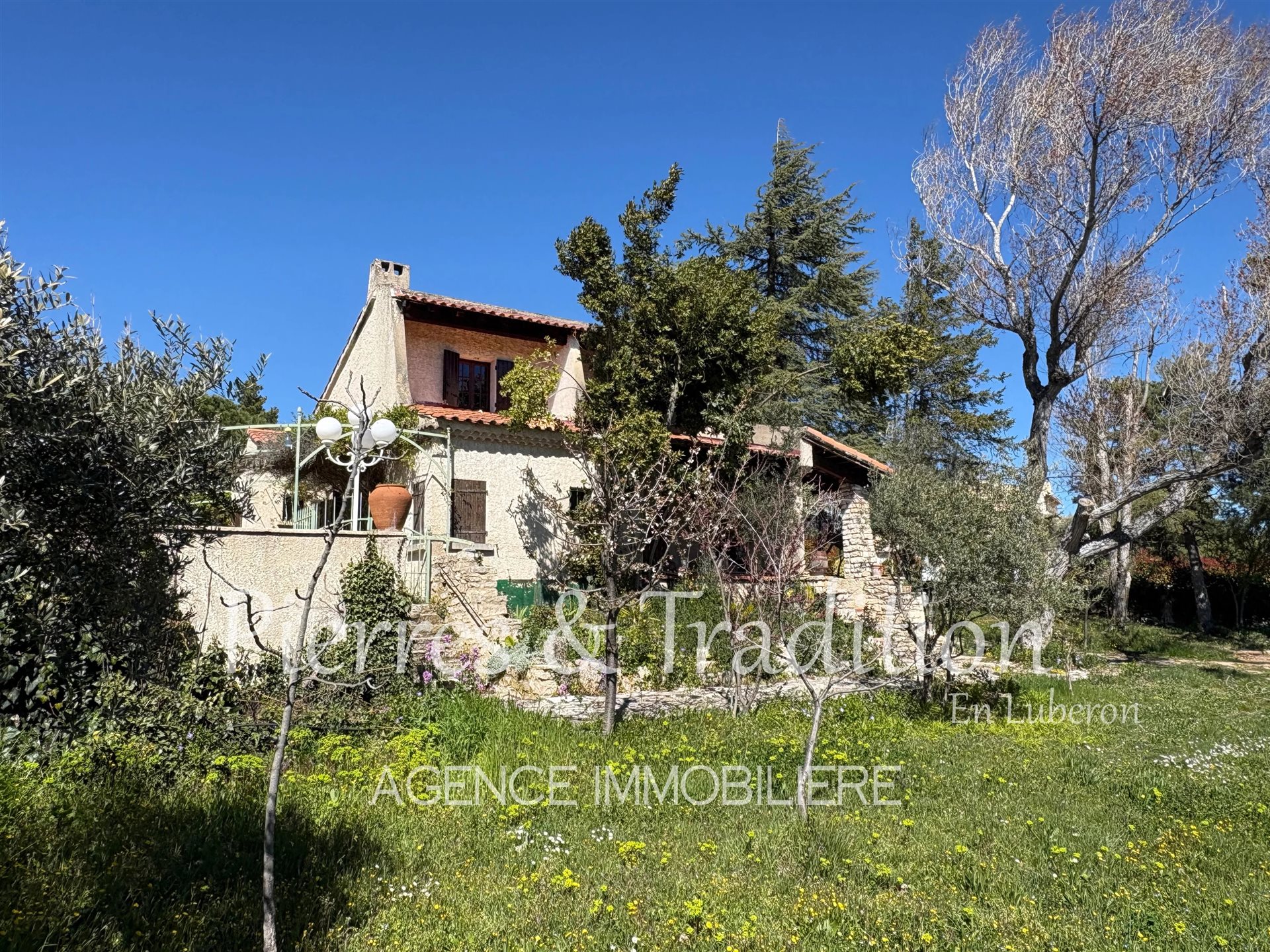 Maison à vendre, 95m², Reillanne