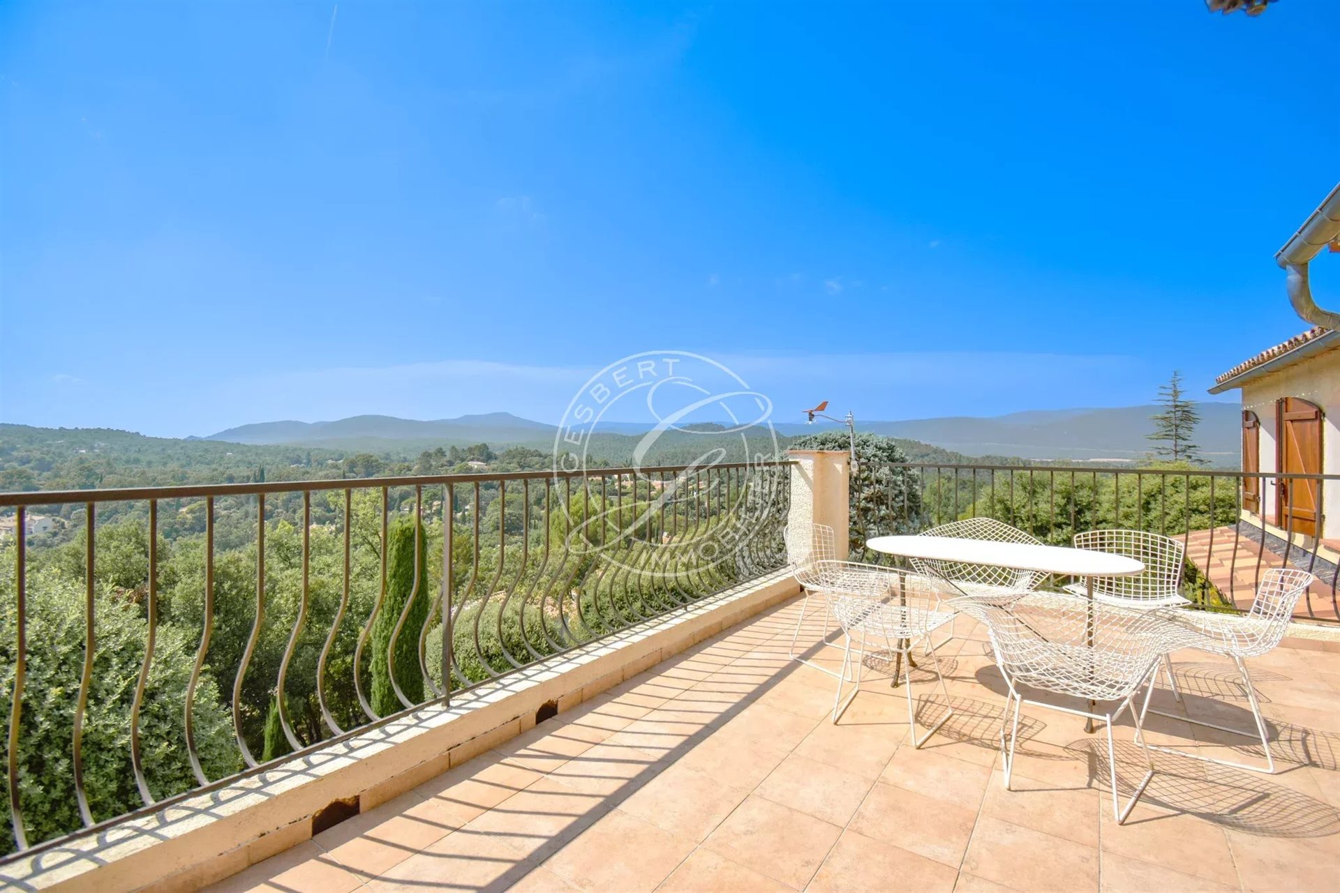 Maison à vendre, 138m², Tourtour