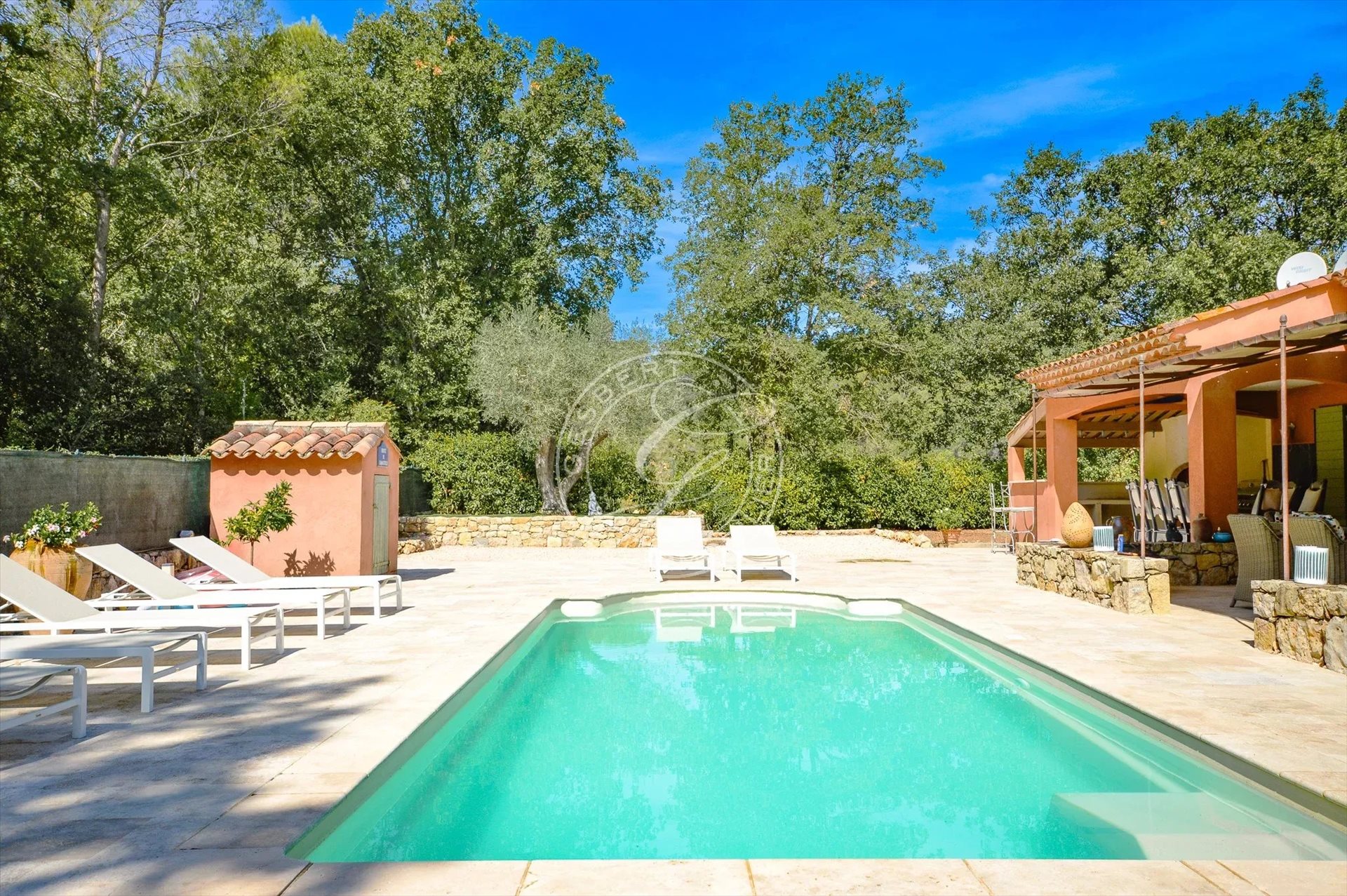 Maison à vendre, 240m², Lorgues