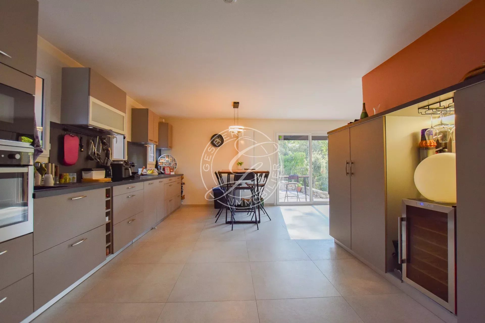 Maison à vendre, 203m², Lorgues
