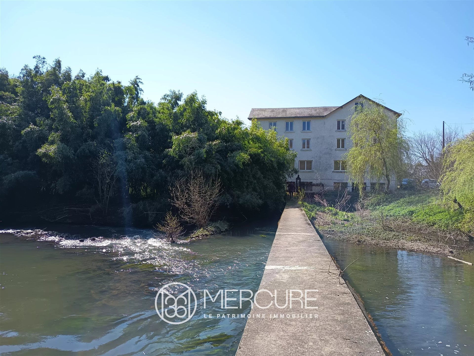 Maison à vendre, 550m², Charroux