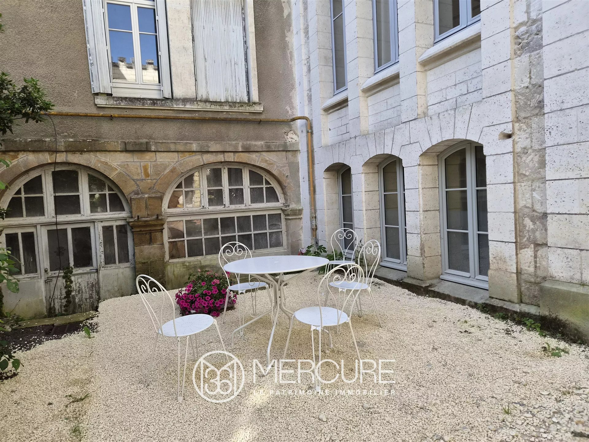 Appartement à vendre, 121m², Confolens