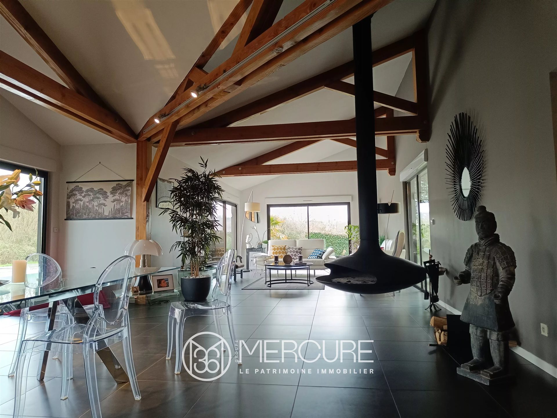 Maison à vendre, 250m², Confolens