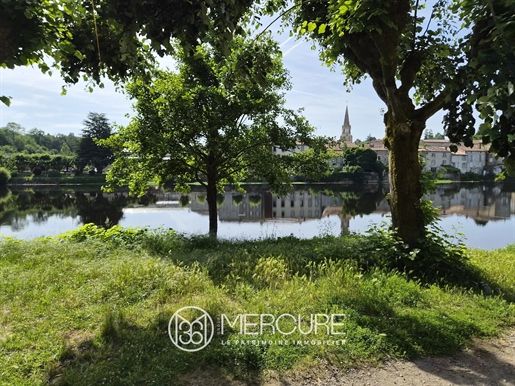 Appartement 4 pièces 100 m² · à Confolens · 100 m² · 318 000 €