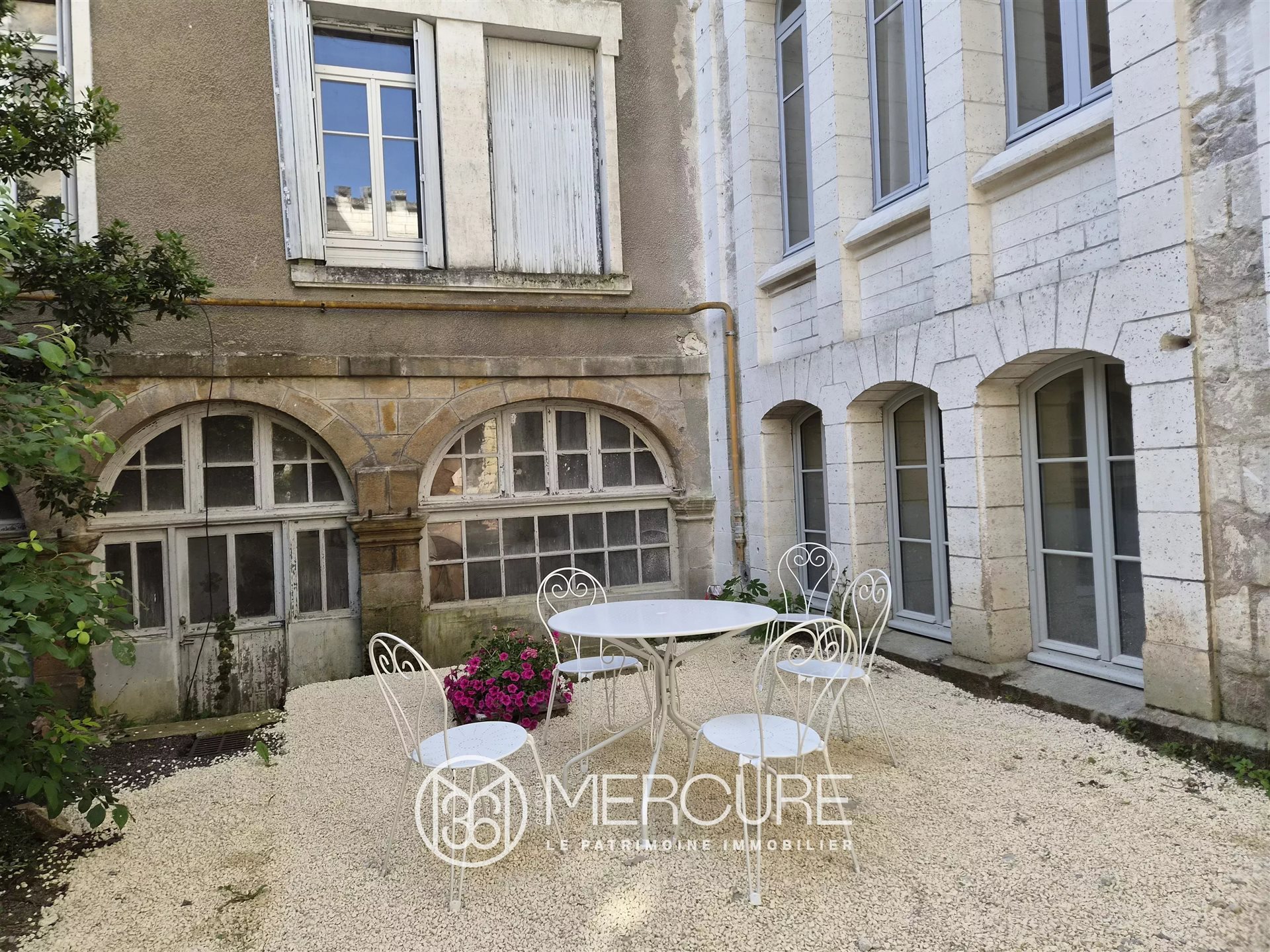 Appartement à vendre, 92m², Confolens