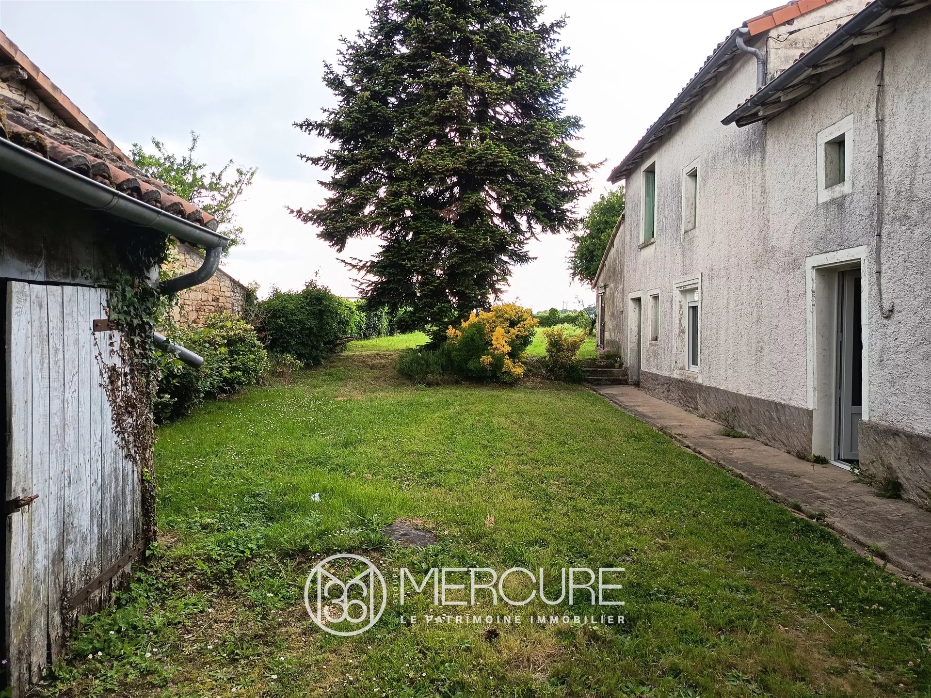 Maison à vendre, 102m², Londigny