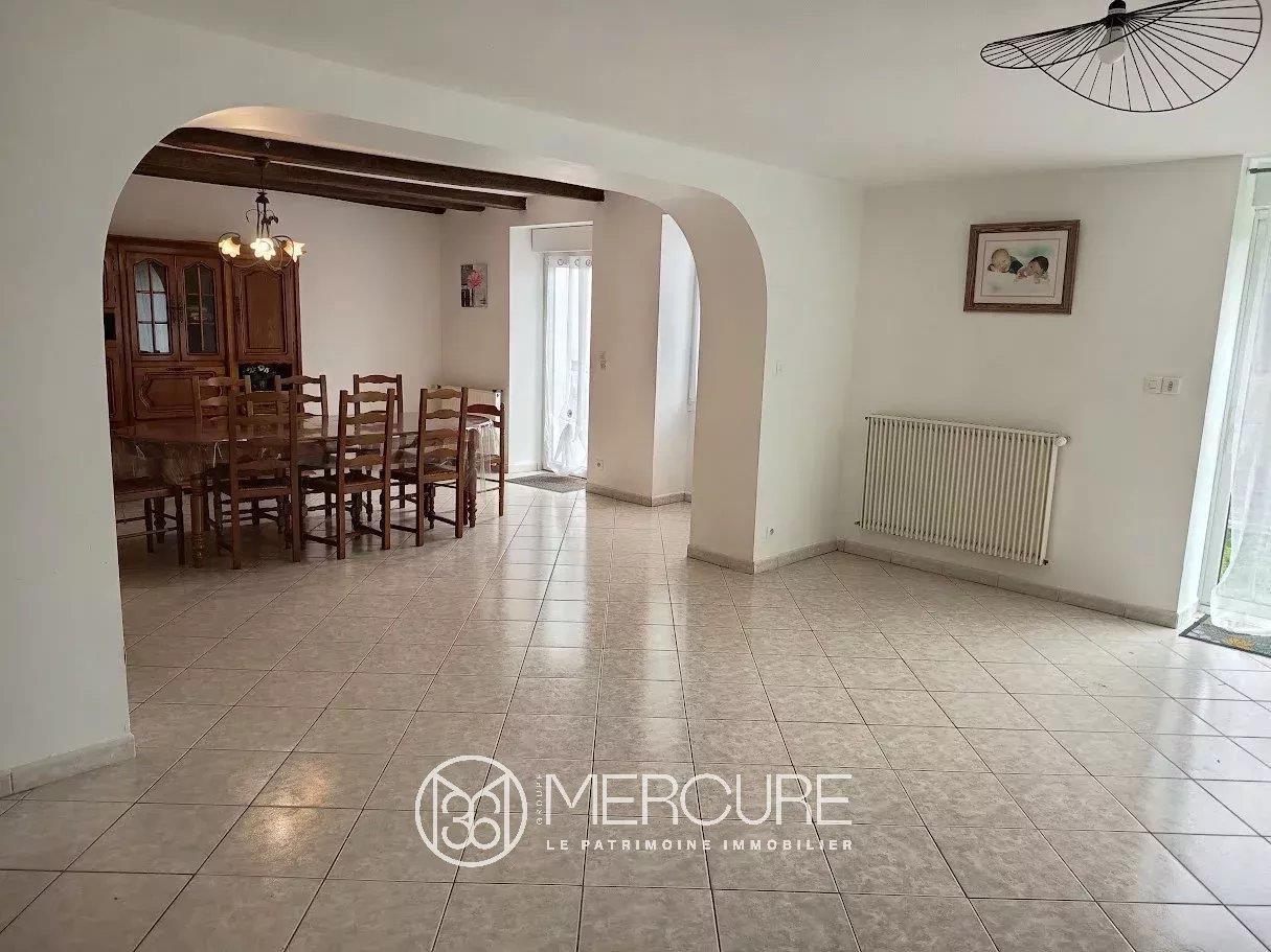 Maison à vendre, 140m², Saint-Pierre-d'Exideuil