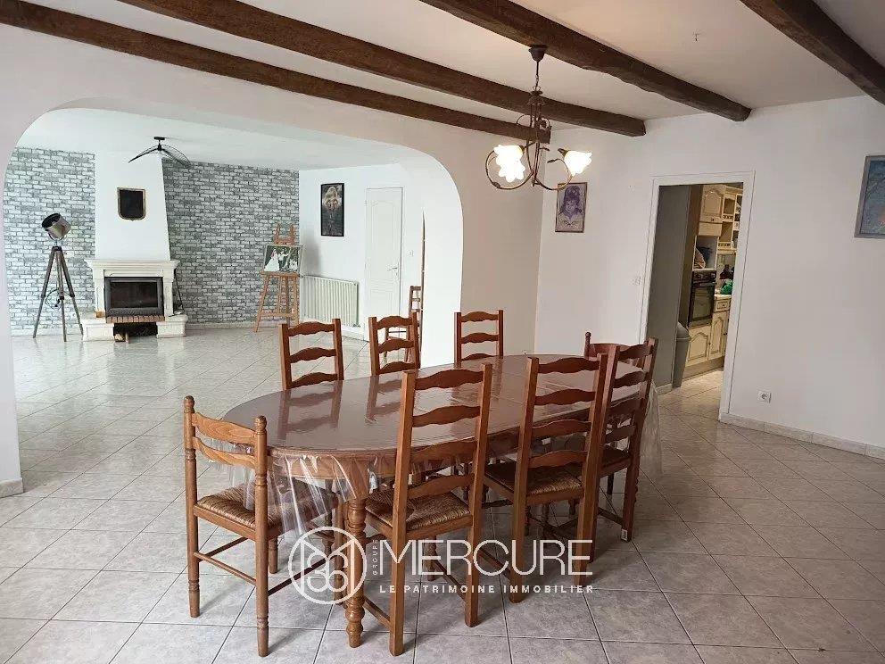 Maison à vendre, 140m², Saint-Pierre-d'Exideuil