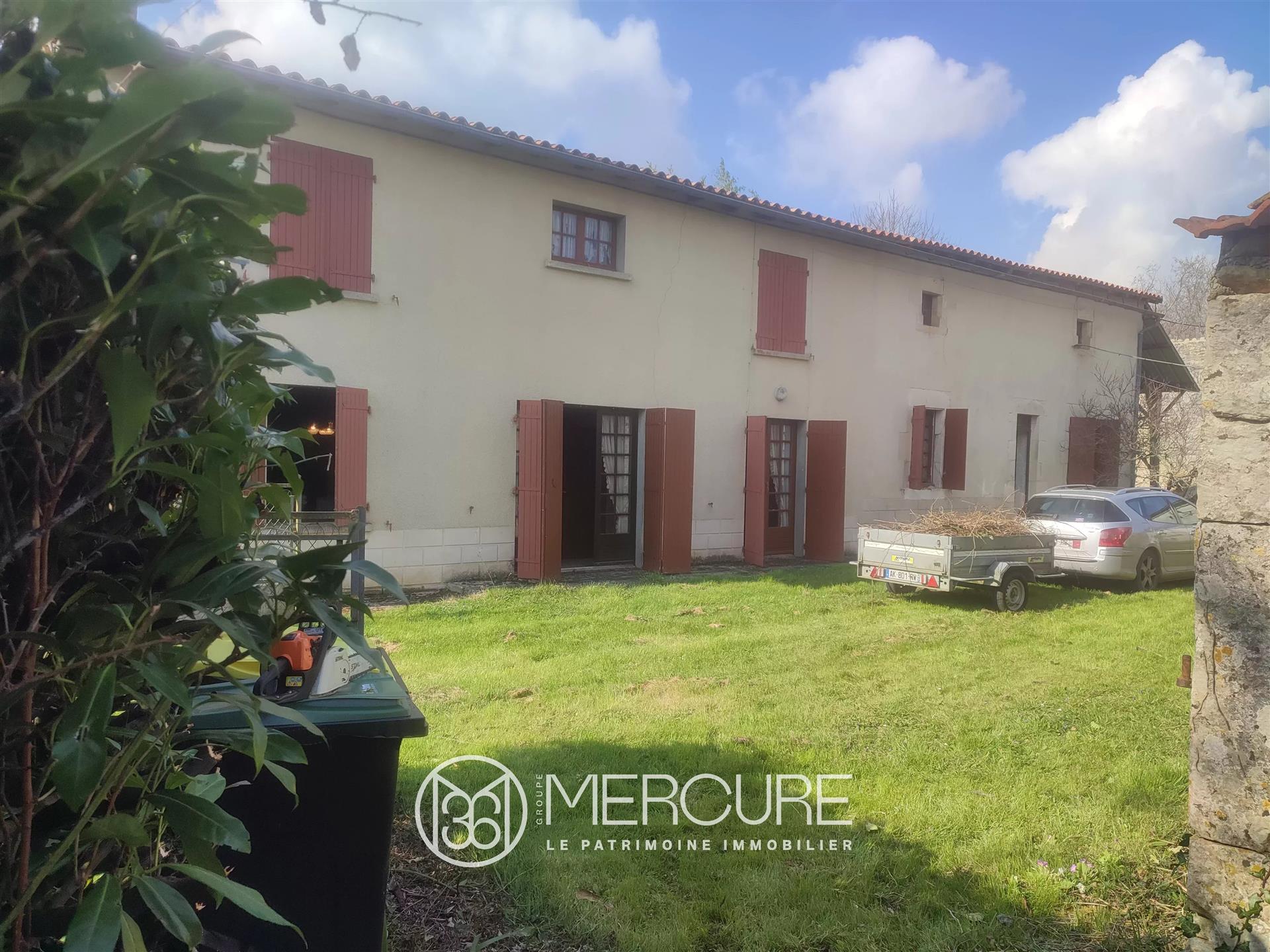 Maison à vendre, 230m², Ruffec