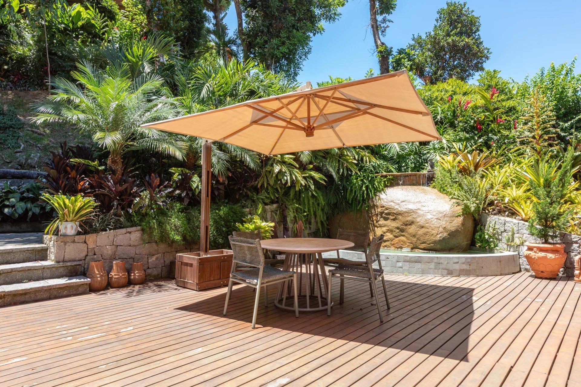Ang064 - Luxury Seafront Home in Angra dos Reis
