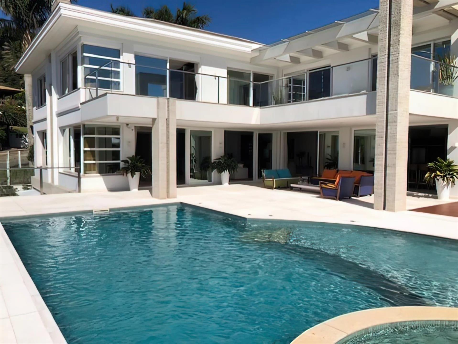 Flo100 - Luxury mansion in Praia Brava, Florianópolis