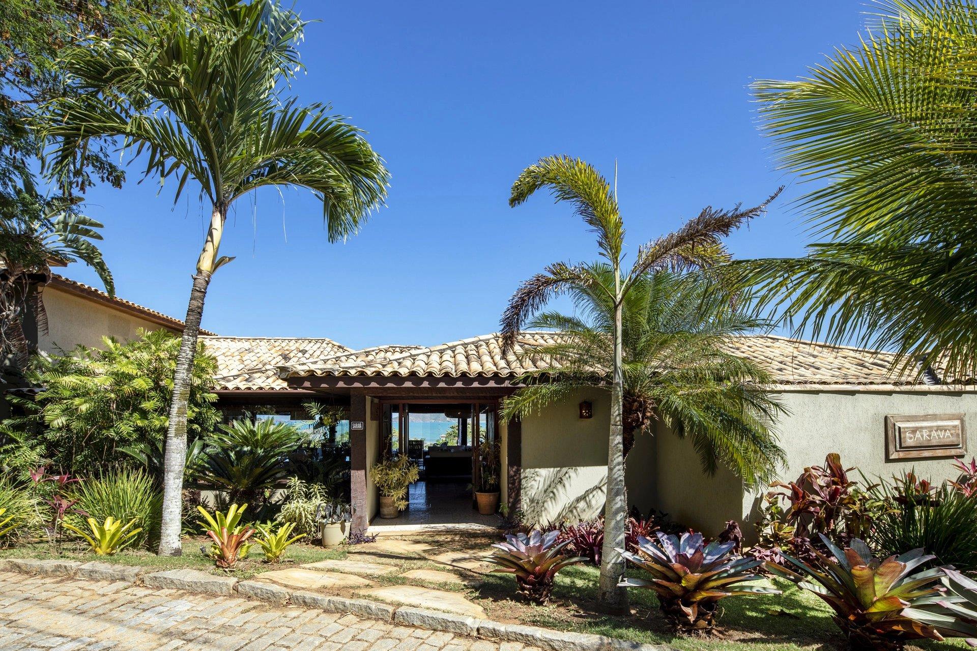 Buz051 - Wonderful house of 7 suites in Geribá