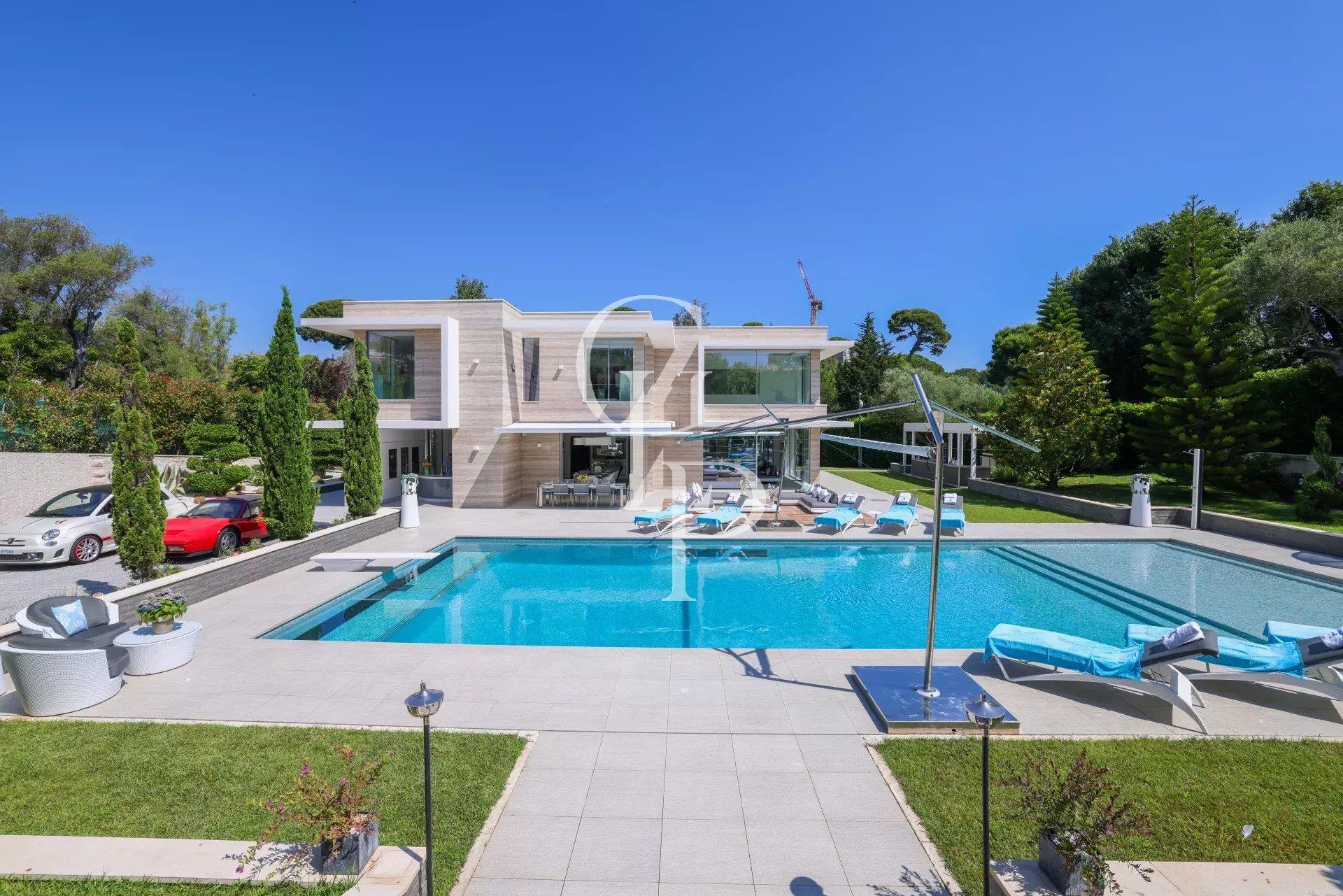 Maison à vendre, 796m², Antibes