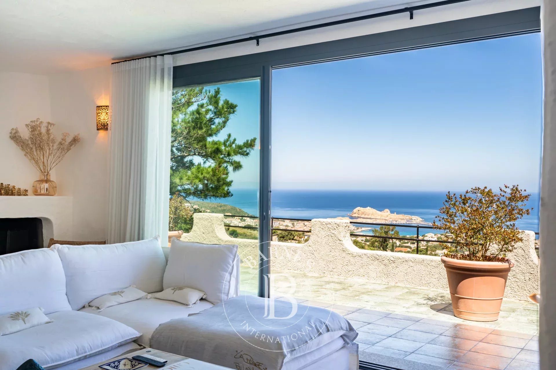 Maison à vendre, 196m², L'Ile-Rousse