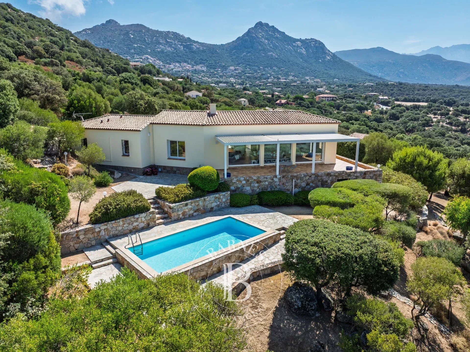 Maison à vendre, 184m², Lumio