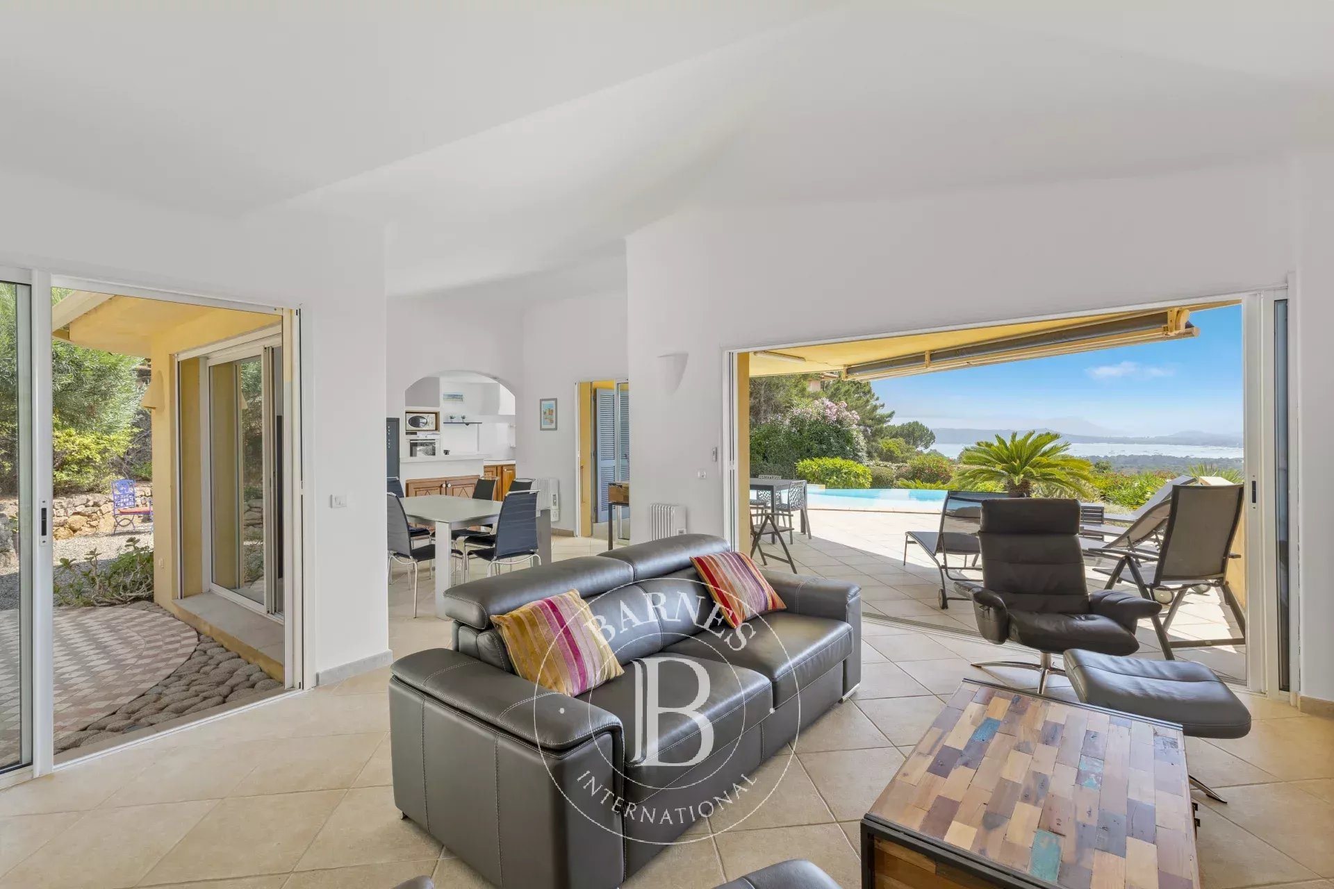 Maison à vendre, 150m², Sainte-Lucie de Porto-Vecchio