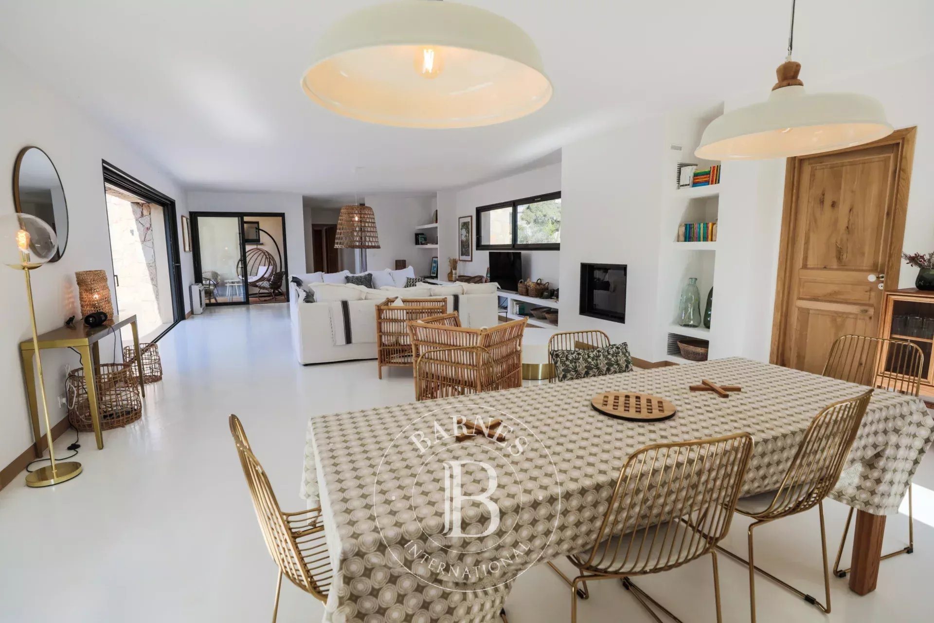 Maison à vendre, 196m², Sainte-Lucie de Porto-Vecchio