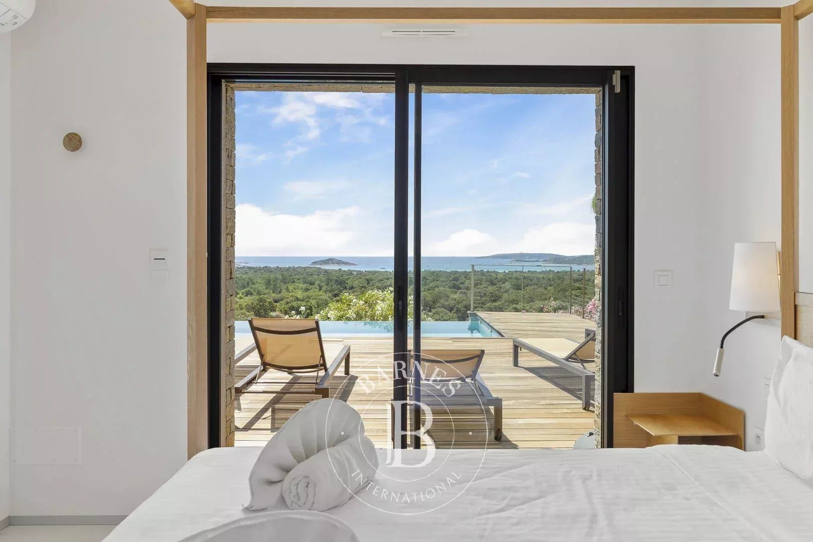 Maison à vendre, 180m², Sainte-Lucie de Porto-Vecchio