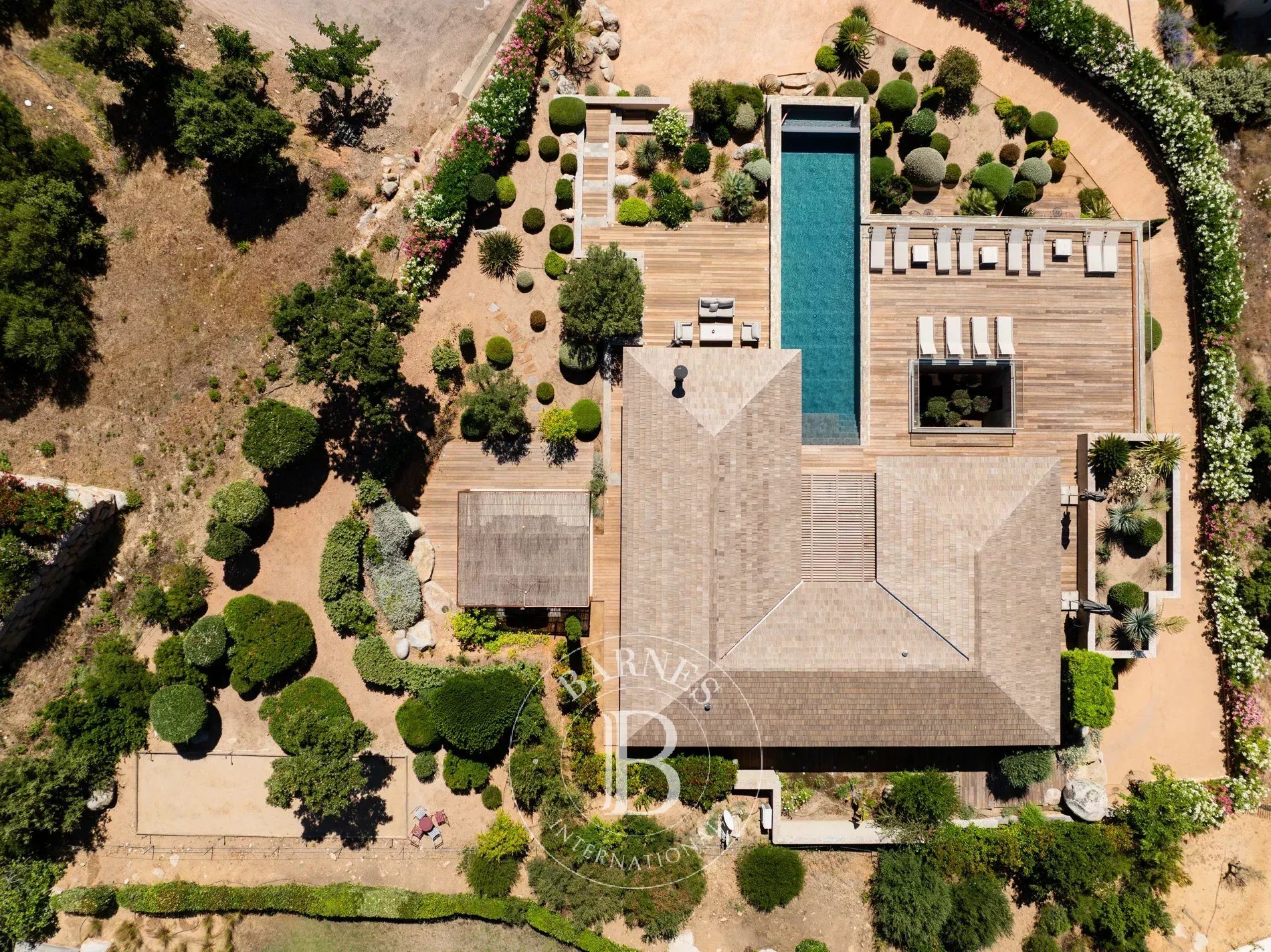 Maison à vendre, 300m², Sainte-Lucie de Porto-Vecchio
