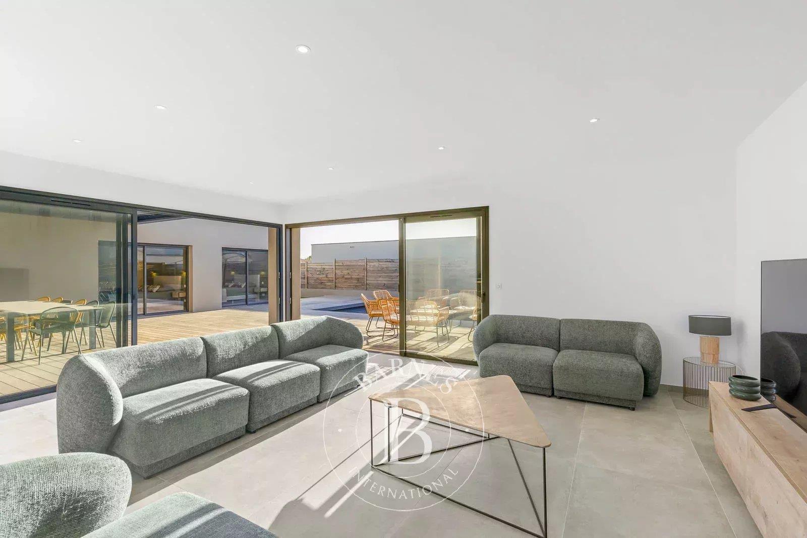 Maison à vendre, 206m², Lecci
