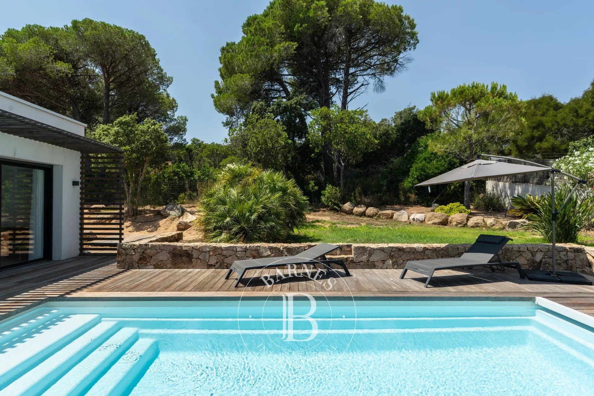 Maison à vendre, 300m², Sainte-Lucie de Porto-Vecchio
