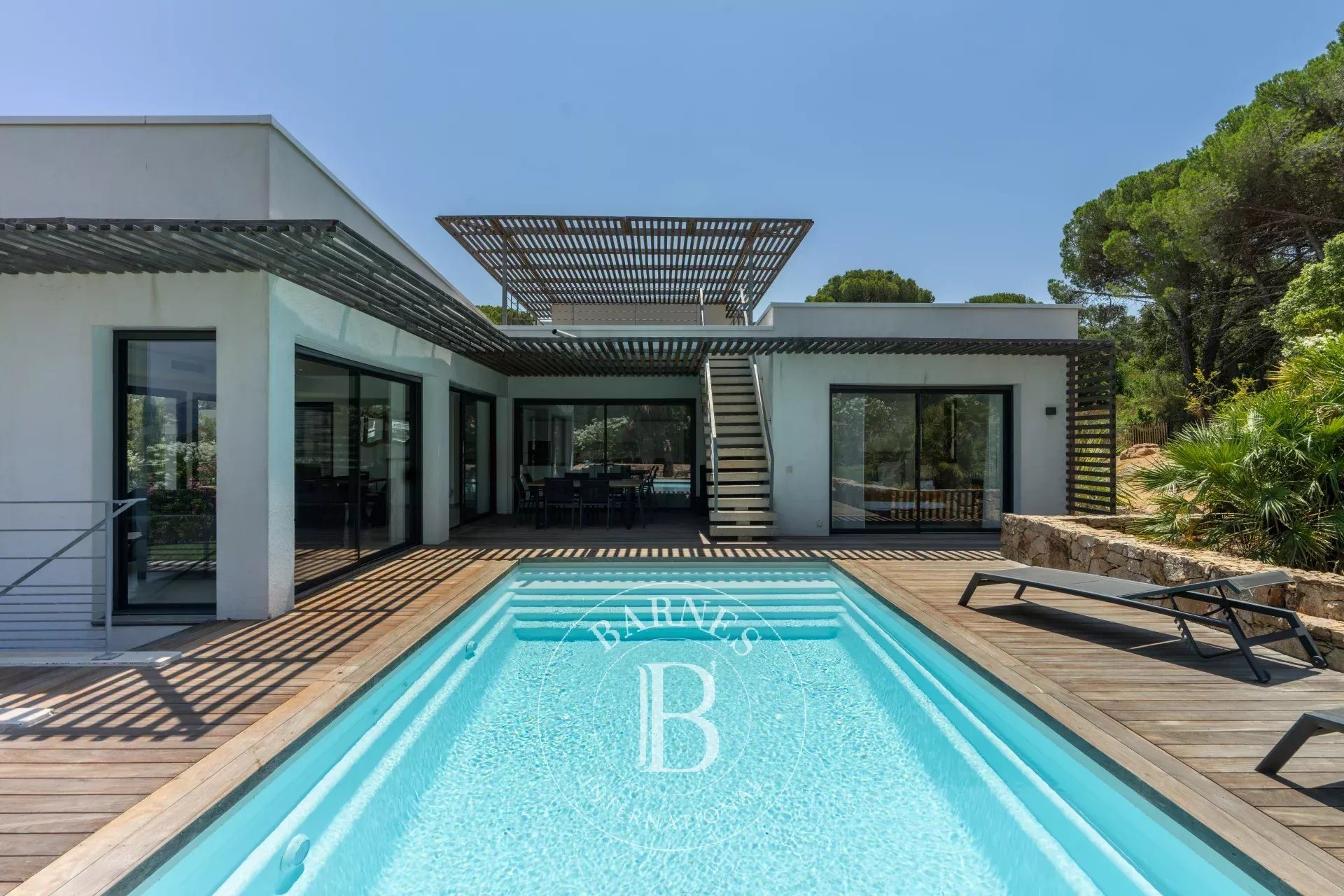 Maison à vendre, 300m², Sainte-Lucie de Porto-Vecchio
