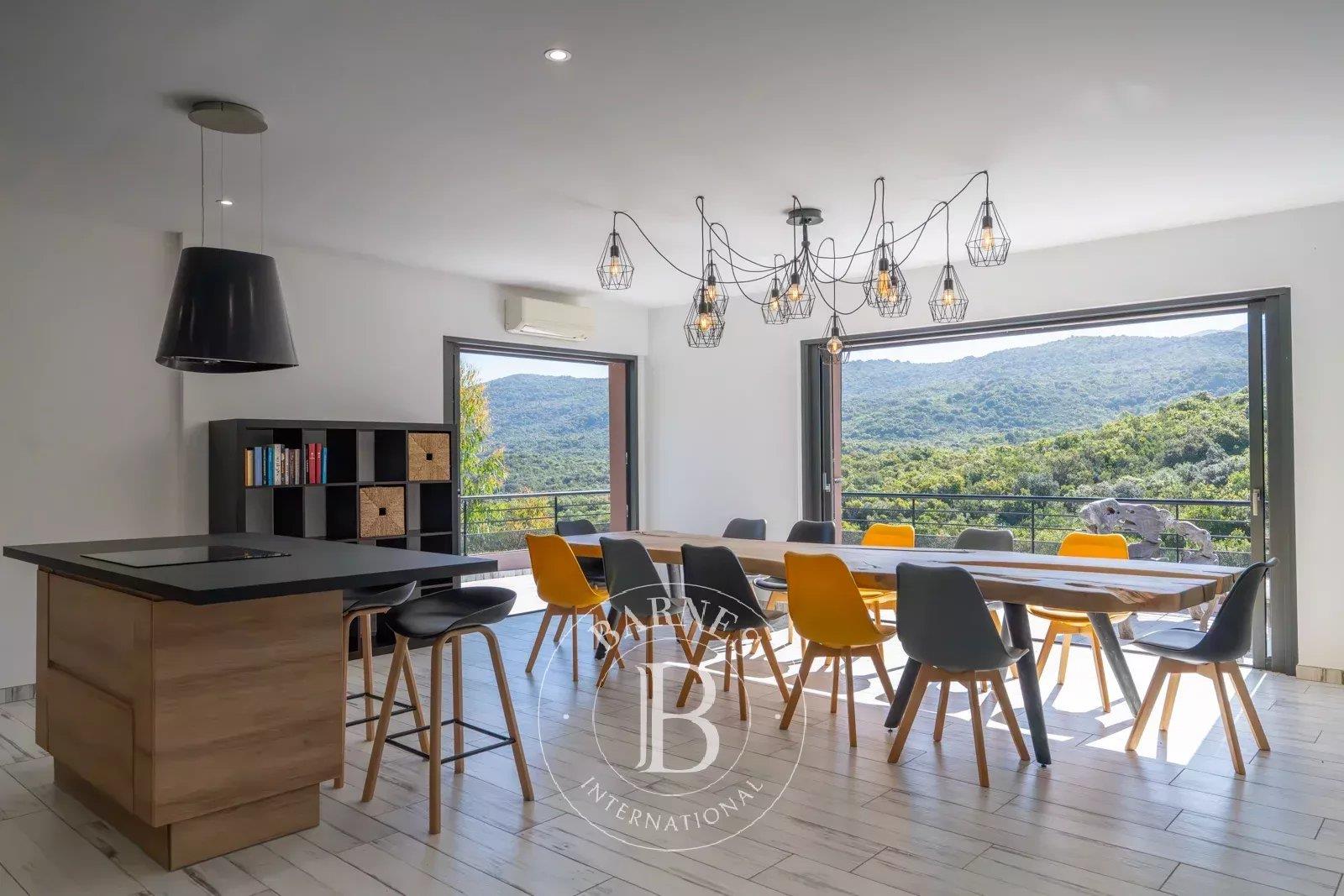 Maison à vendre, 180m², Pietrosella