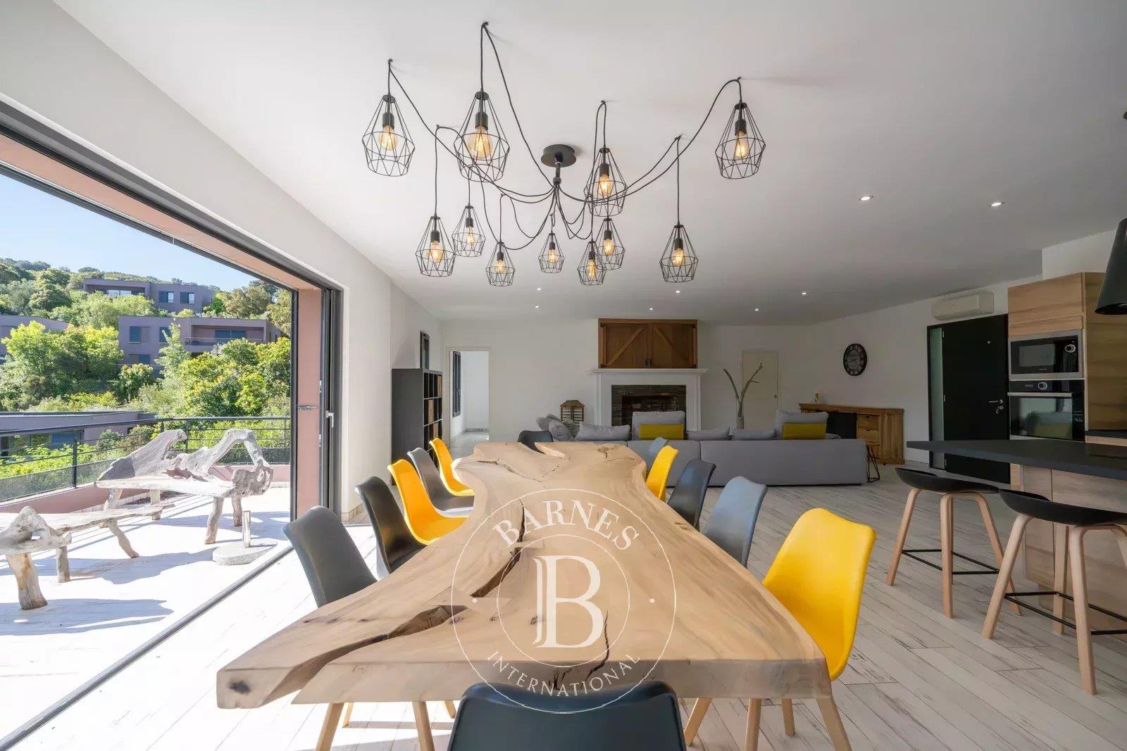 Maison à vendre, 180m², Pietrosella