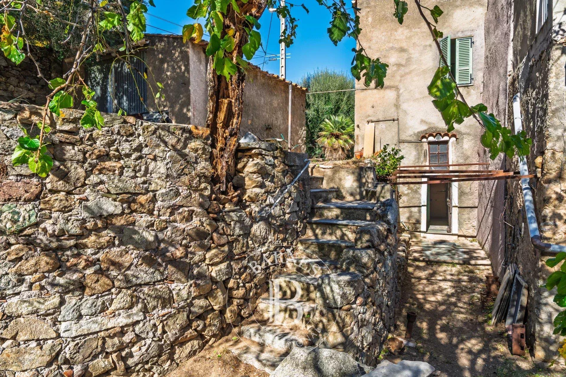 Maison à vendre, 239m², L'Ile-Rousse