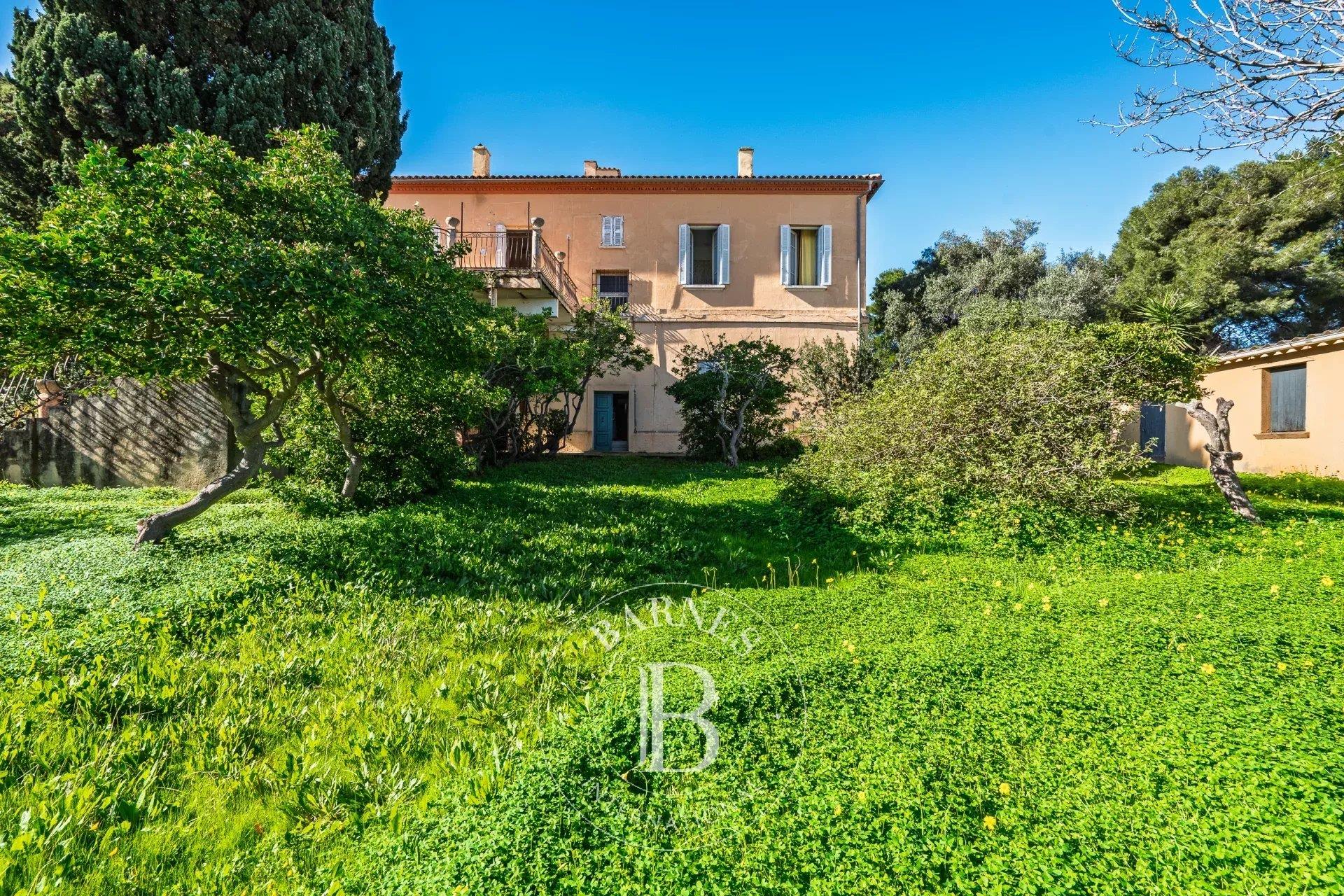 Maison à vendre, 410m², L'Île-Rousse