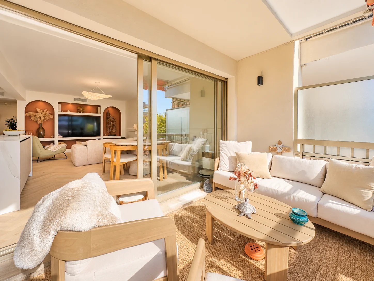 Appartement à vendre, 76m², Antibes