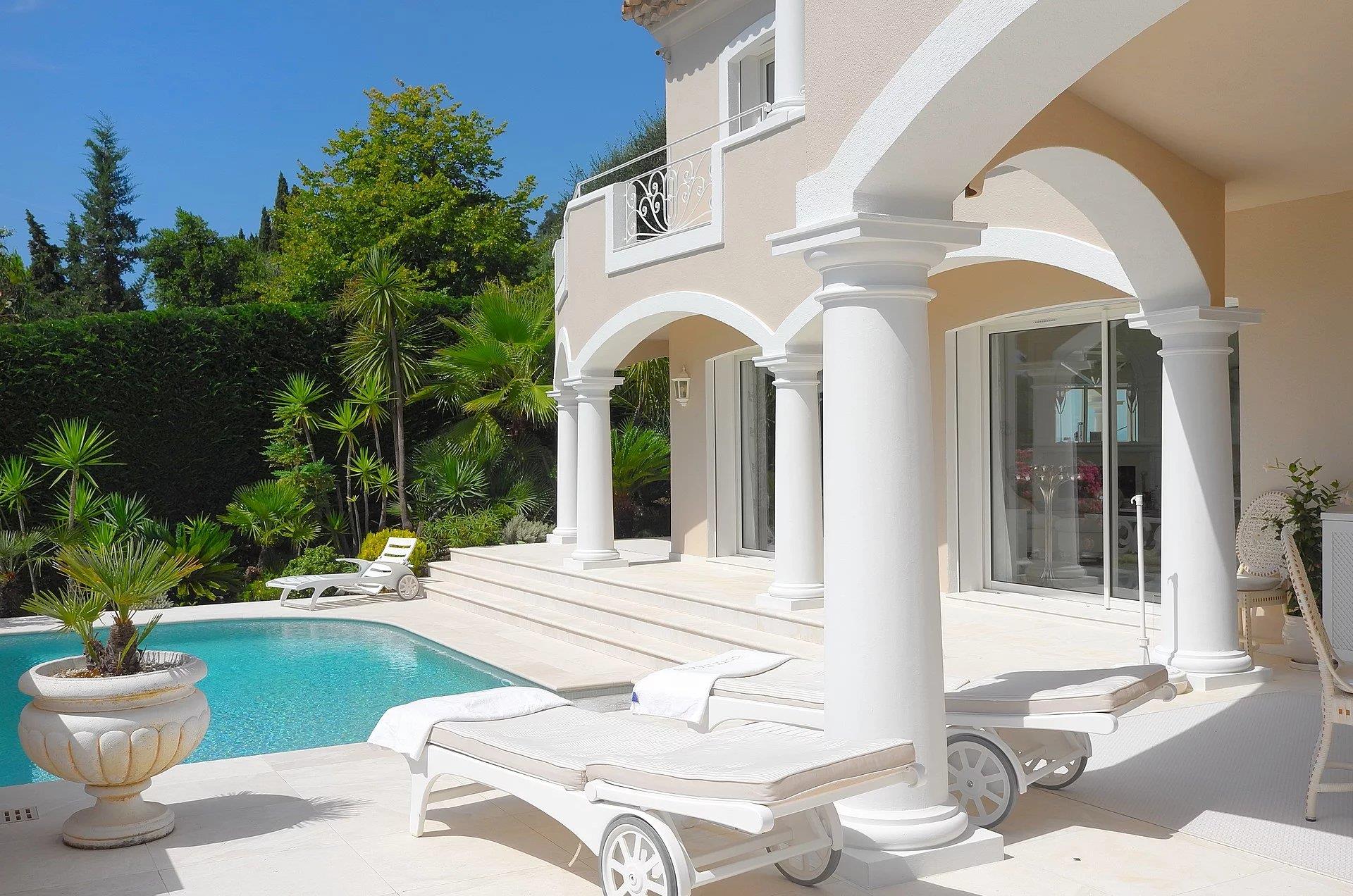 Maison à vendre, 198m², Tourrettes-sur-Loup