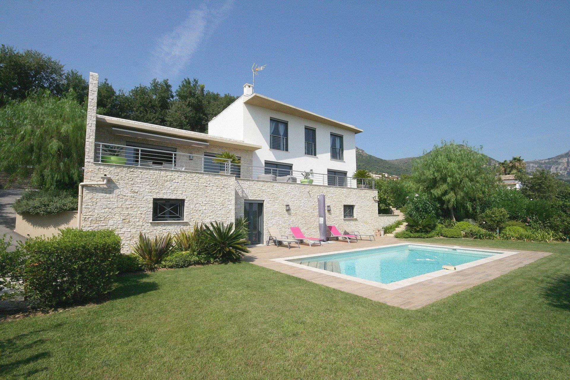 Maison à vendre, 165m², Vence