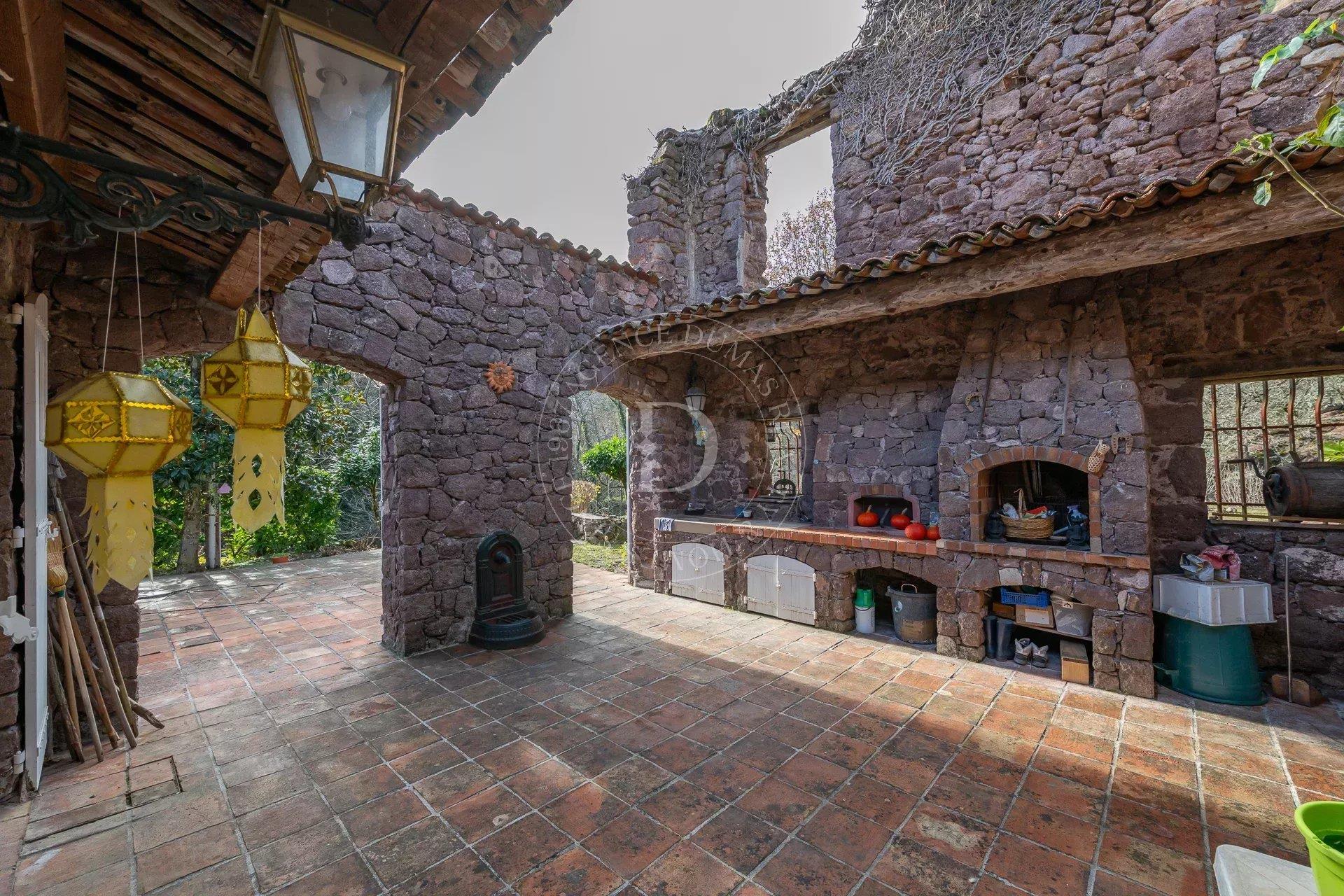 Maison à vendre, 162m², Puget-Théniers